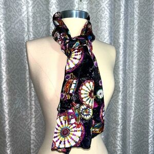 Silky decorative wheel scarf